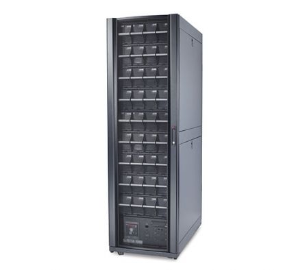 Gabinete de baterías para unidad Symmetra PX de APC para 400 V PX 96/160 kW y 208 V PX 100 kW con 9 módulos de baterías y puesta en marcha